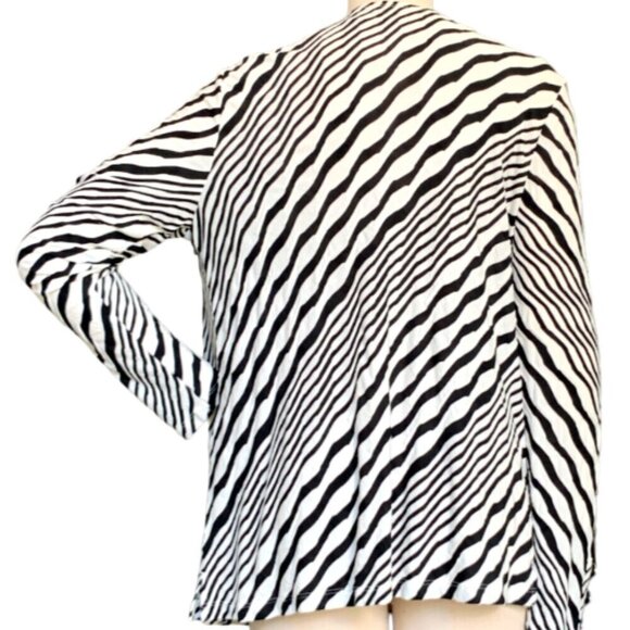 Chico's Travelers Black & White Striped Jacket Sz 1 (M/8) 88L - Picture 4 of 9